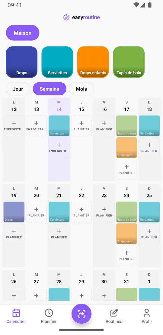 Vue Semaine de la routine Maison dans EasyRoutine avec des tuiles pour les serviettes le dimanche et le mercredi, et pour les draps enfants et le tapis de bain le samedi