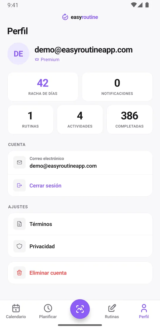 Pestaña Perfil de EasyRoutine con la etiqueta Premium bajo el correo de la cuenta, recuadros de estadísticas y las opciones de la cuenta