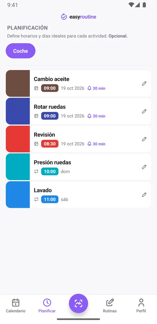 Pestaña Planificar de EasyRoutine para la rutina Coche con el cambio de aceite y la rotación de ruedas a las 9:00 y la revisión a las 8:30 en fechas sueltas, cada uno con campana 30 min antes, la presión de las ruedas cada domingo a las 10:00 y el lavado cada sábado a las 11:00 sin recordatorio