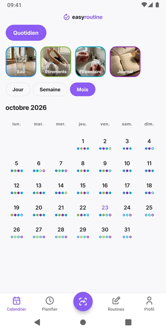 Vue mois d'EasyRoutine d'une routine Quotidien avec des points de couleur pour eau, étirements, fil dentaire et journal presque chaque jour du mois