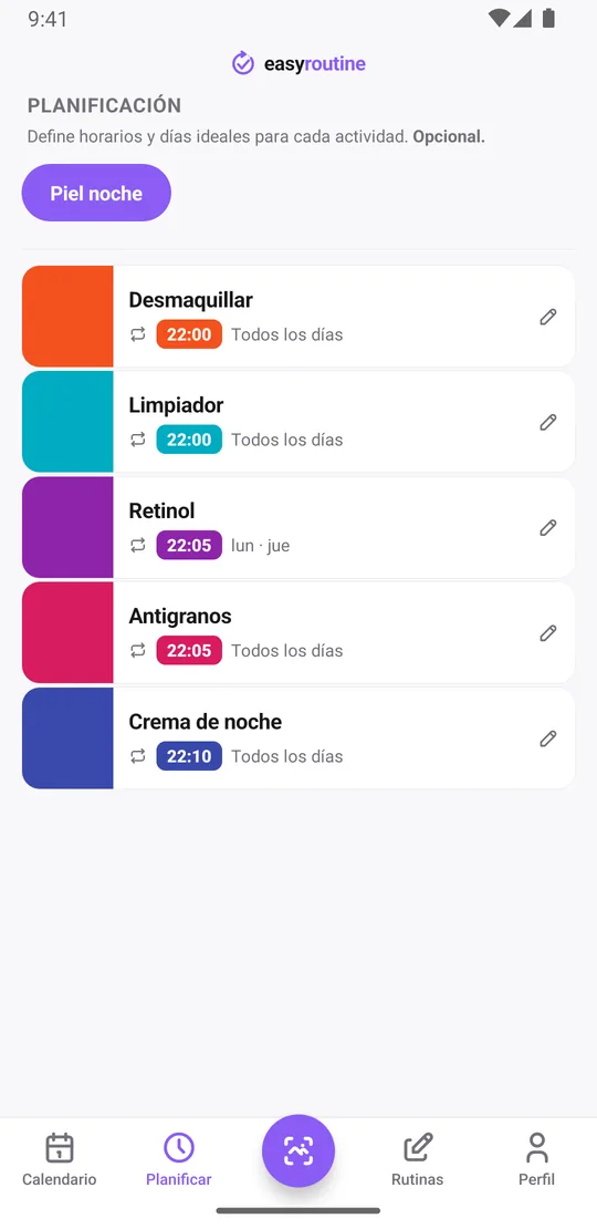 Pestaña Planificar de EasyRoutine para una rutina Piel noche: desmaquillar y limpiador todos los días a las 22:00, retinol lunes y jueves a las 22:05, antigranos todos los días a las 22:05 y crema de noche todos los días a las 22:10