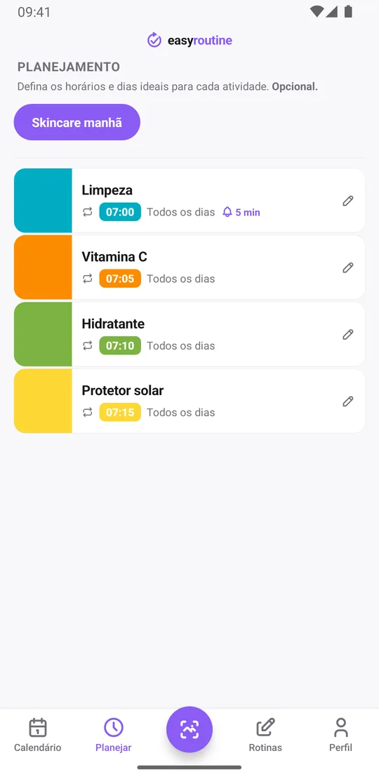 Aba Planejar do EasyRoutine para uma rotina Skincare manhã: limpeza, vitamina C, hidratante e protetor solar todo dia às 7:00, 7:05, 7:10 e 7:15, com o sino de lembrete 5 minutos antes só na limpeza