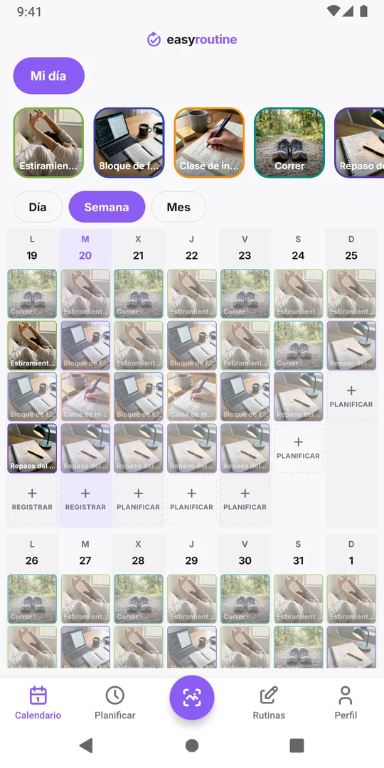 Vista semanal de EasyRoutine de la rutina Mi día con recuadros de color para las actividades registradas y entradas atenuadas para las planificadas que aún no se registraron