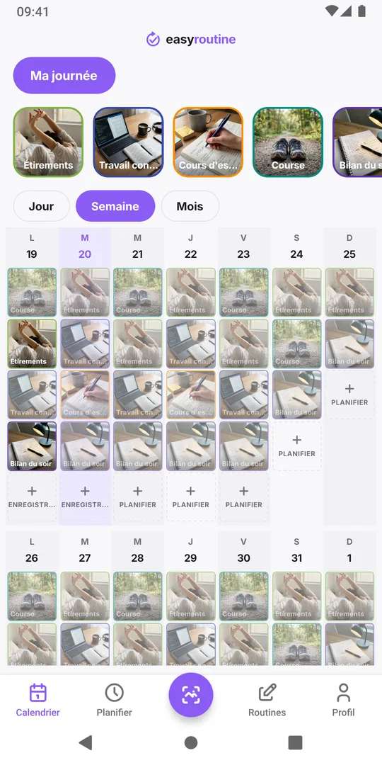 Vue semaine d'EasyRoutine de la routine Ma journée avec des tuiles de couleur pour les activités enregistrées et des entrées estompées pour celles prévues mais pas encore enregistrées