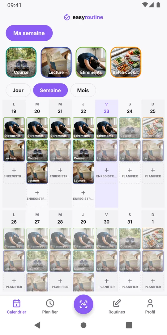 Vue Semaine de la routine Ma semaine dans EasyRoutine avec des tuiles colorées pour Course, Lecture, Étirements et Batch cooking les jours prévus et seulement quelques entrées estompées