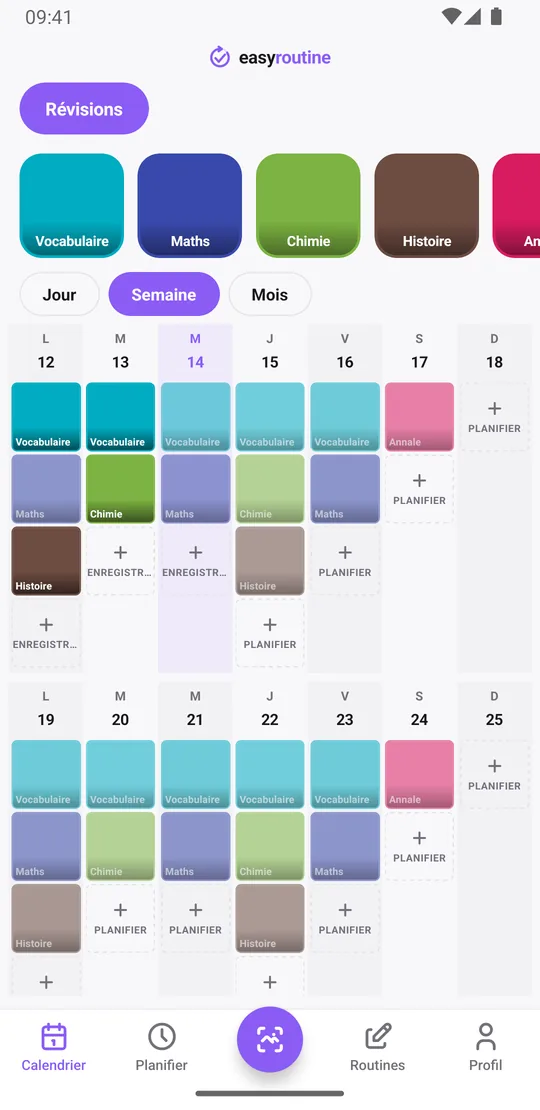 Vue semaine d'EasyRoutine de la routine Révisions avec des tuiles colorées pour les séances enregistrées par matière et des entrées pâles pour les séances prévues pas encore cochées