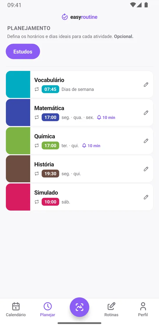 Aba Planejar do EasyRoutine para a rotina Estudos: vocabulário nos dias de semana às 7:45, matemática segunda, quarta e sexta, química terça e quinta, história e um simulado no sábado, com um sino de lembrete 10 min antes de matemática e química