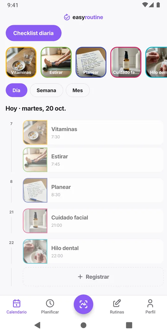 Vista diaria de EasyRoutine con mosaicos de color para las actividades ya registradas hoy y entradas atenuadas para las que siguen planificadas