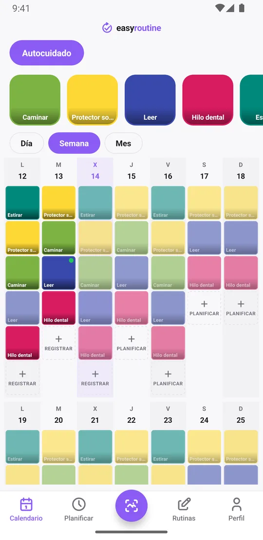 Vista Semana de EasyRoutine de una rutina Autocuidado con casillas de colores para cada actividad registrada