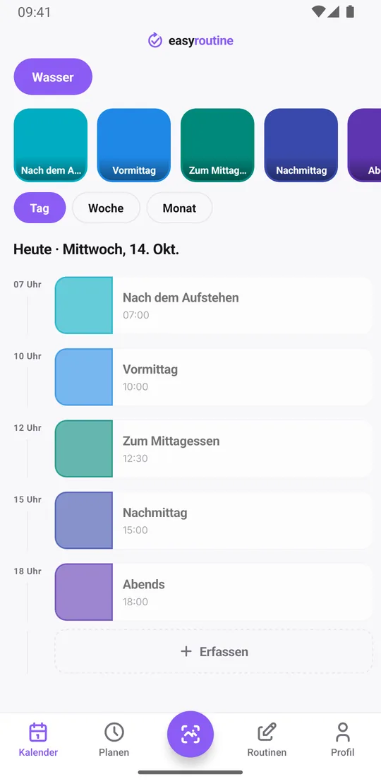 Tagesansicht der Routine Wasser in EasyRoutine: Gläser am Morgen und zum Mittagessen als volle Karten erfasst, Nachmittag und Abend noch blass