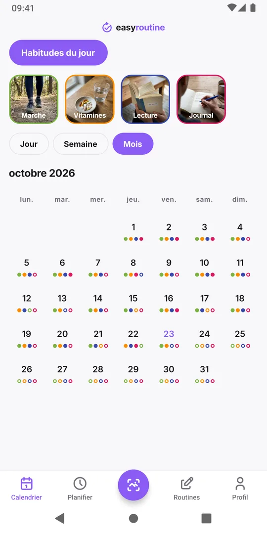 Vue Mois de la routine Habitudes du jour dans EasyRoutine : points verts, orange et bleus pour Marche, Vitamines et Lecture presque tous les jours, et le point magenta de Journal sur environ la moitié des jours seulement, avec des anneaux vides sur les autres